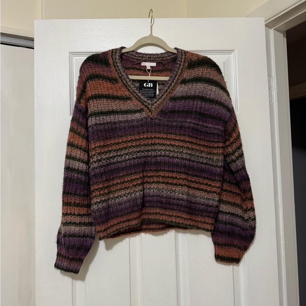NWT GB Striped V-Neck Sweater Size XS